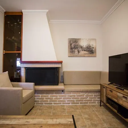 בית נופש Natural Beauty Spot Áno Garoúna