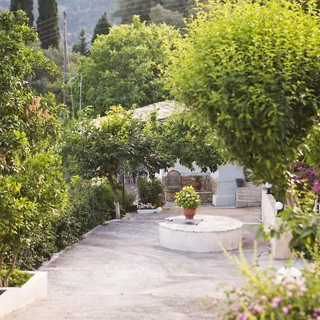 Σπίτι διακοπών Natural Beauty Spot Áno Garoúna
